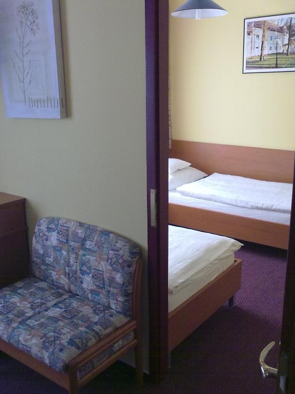Hotel Thelena Tolna Pokoj fotografie